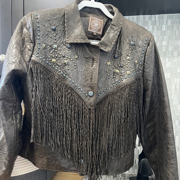 Leather fringe jacket - Picture 1 of 10